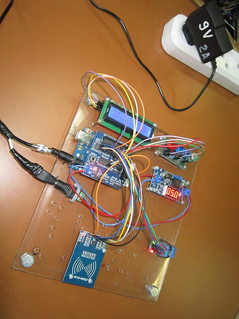 Система контроля доступа с помощью RFID